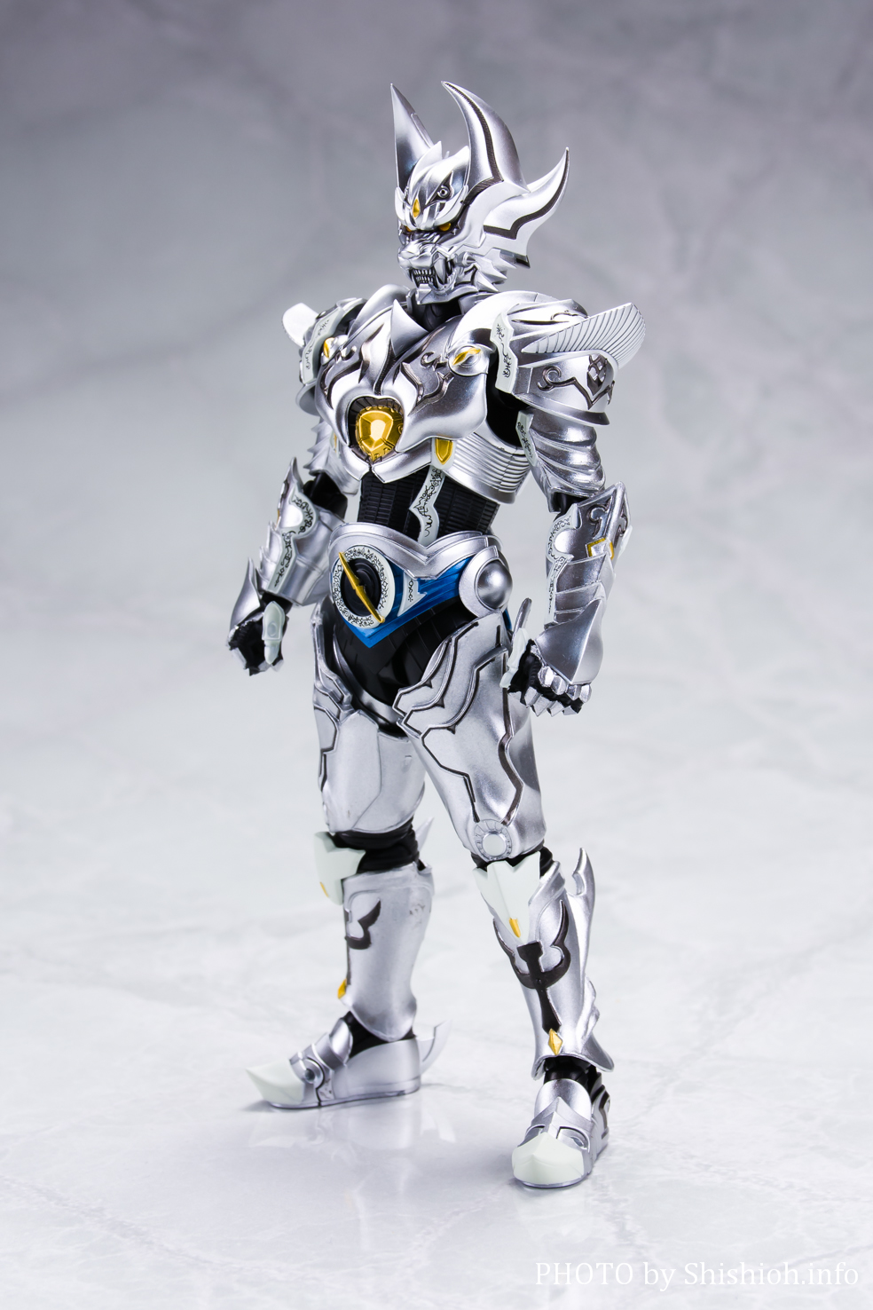 レビュー】 S.H.Figuarts（真骨彫製法） 銀牙騎士ゼロ