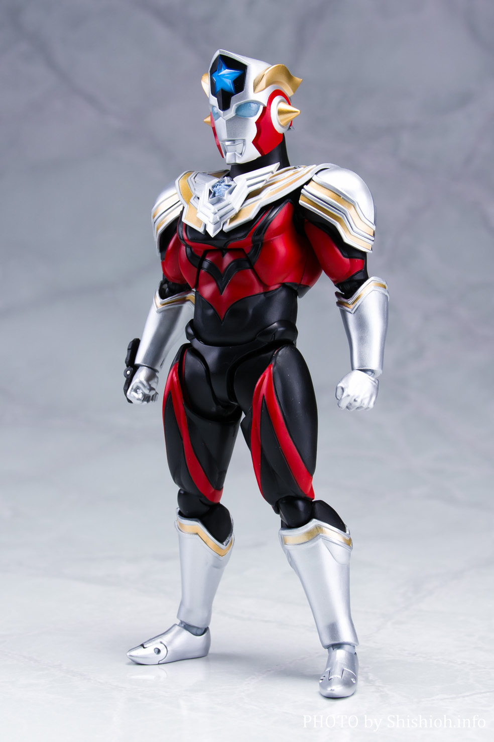 レビュー】 S.H.Figuarts ウルトラマンタイタス