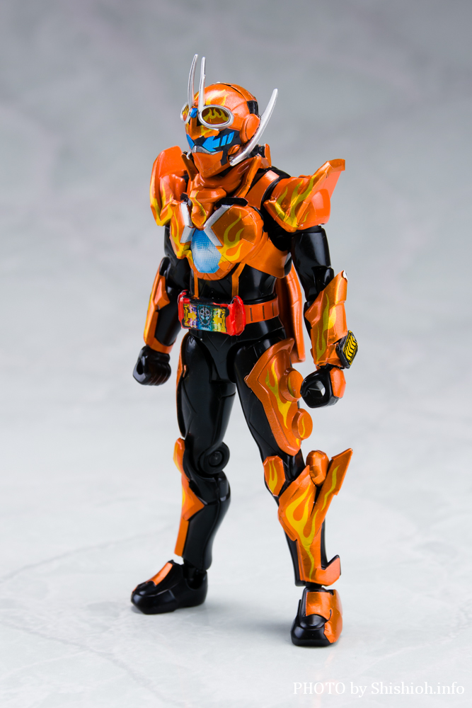 徹底レビュー】装動 仮面ライダーガッチャード→6←(ファイヤーガッ