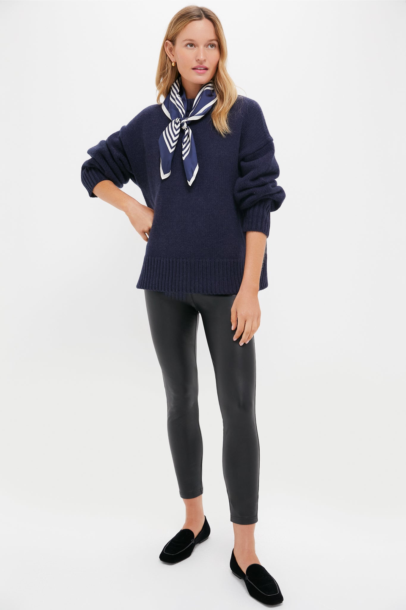 Navy Genevieve Cashmere Wool Blend Crewneck Sweater Navy | Tuckernuck