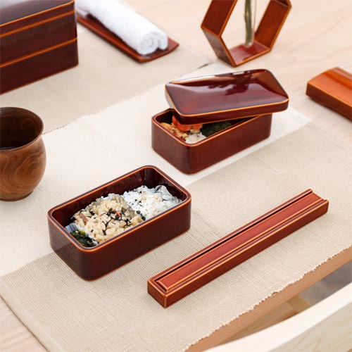 楽天市場】飛騨春慶 元田漆器 隅丸二段弁当箱 伝統工芸品 木製 弁当箱