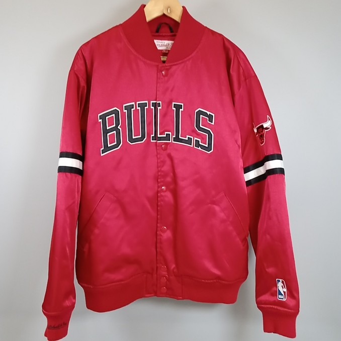 楽天市場】Mitchell & Ness ミッチェルアンドネス Chicago Bulls Satin