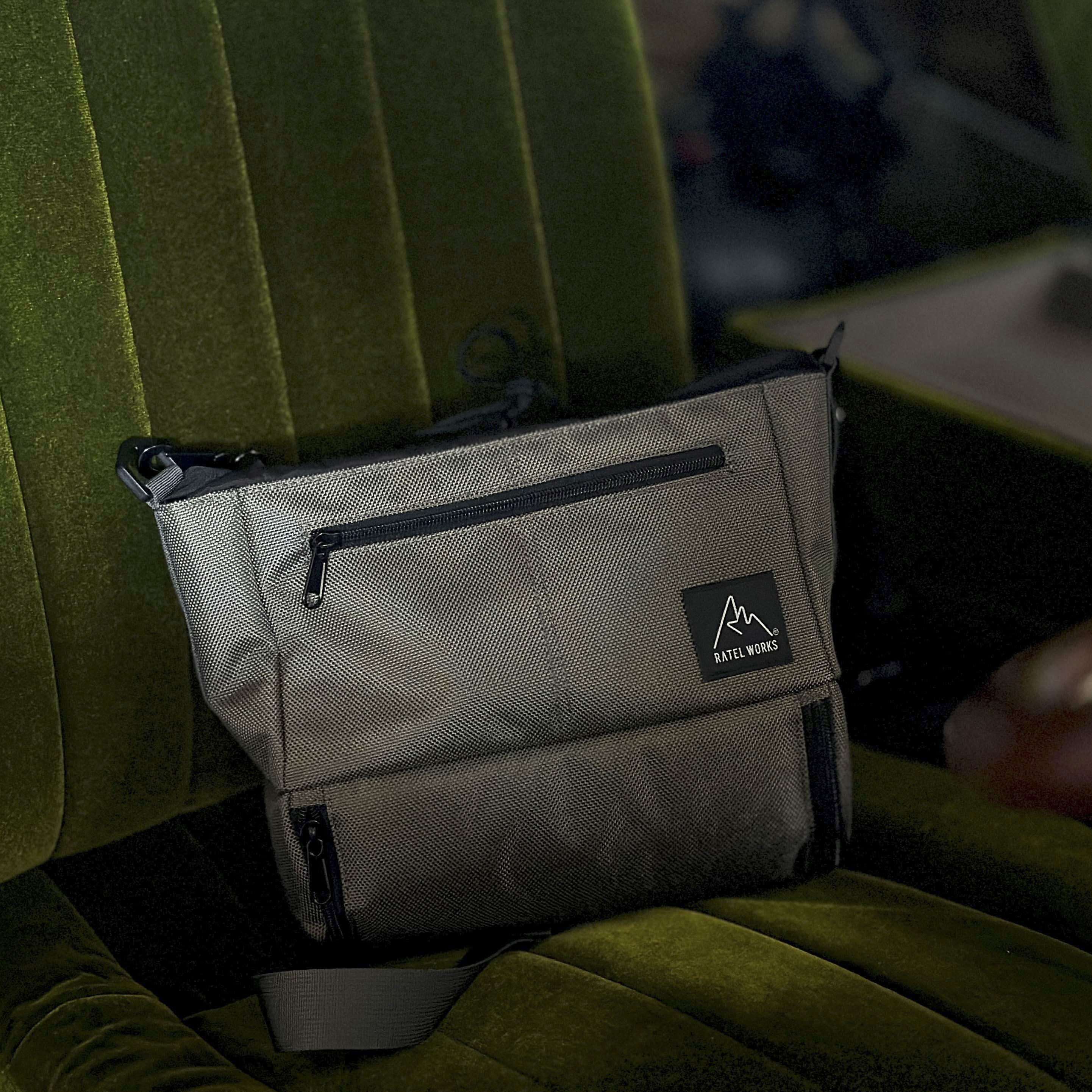 楽天市場】AURORA SHOULDER BAG(オーロラショルダーバッグ) グレージュ