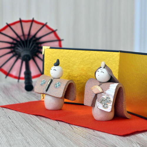 楽天市場】信楽焼き 明山ひな人形 セット雛人形 丸いフォルム立ち雛1