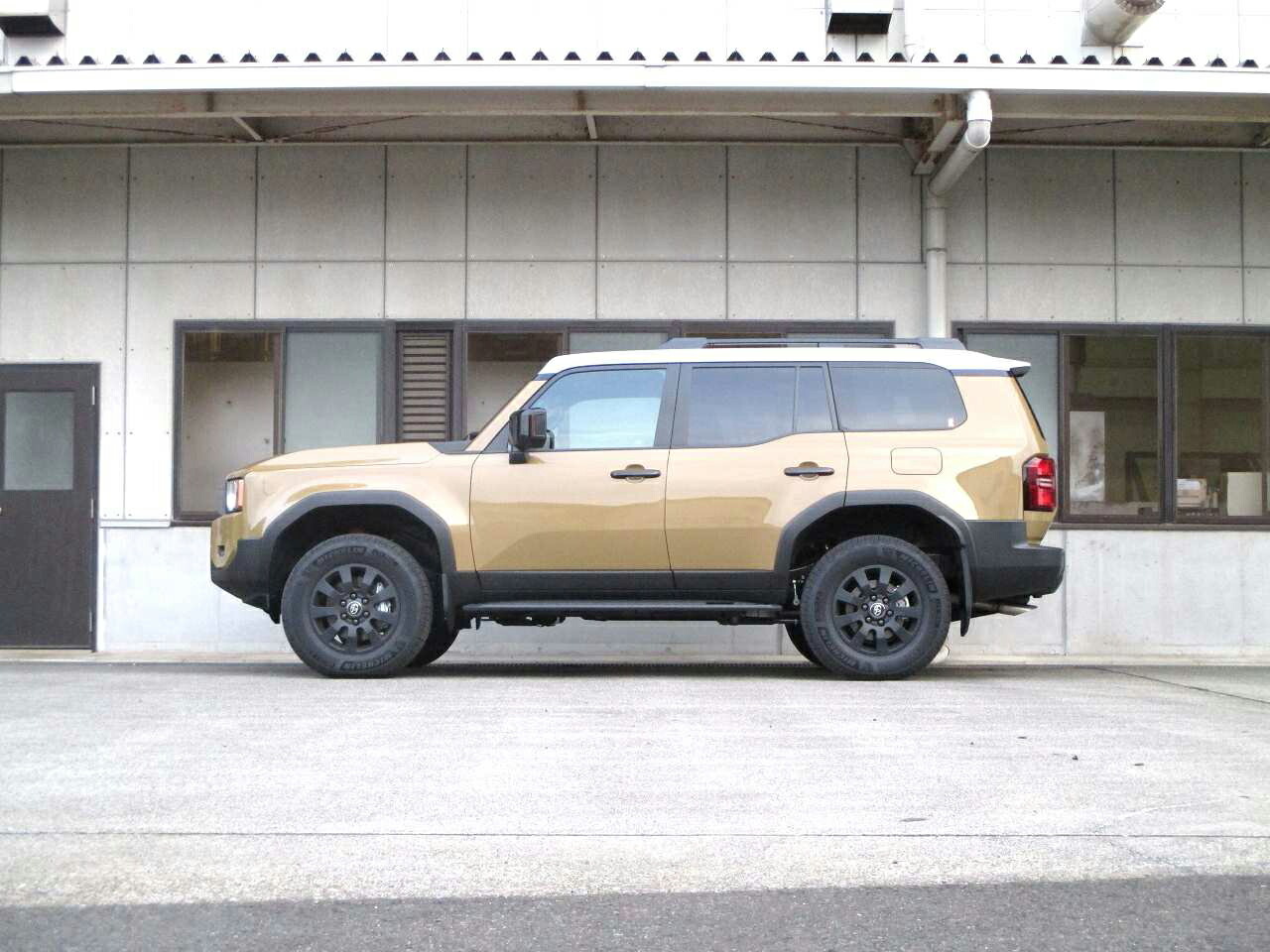 楽天市場】タナベ ランクル250 TRJ250W リフトアップスプリング DEVIDE