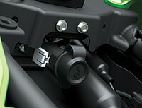 楽天市場】Kawasaki カワサキ 純正オプション ZX-25R USB電源ソケット