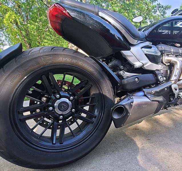 楽天市場】ロケット3R/GT チタン スリップオンマフラー Vandemon