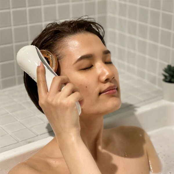 楽天市場】ヘッドスパ美顔器 Esthead（エステッド）/ スカルプケア