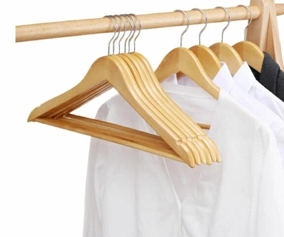 楽天市場】【楽天1位☆型崩れ防止】ハンガー 木製ハンガー ウッディ