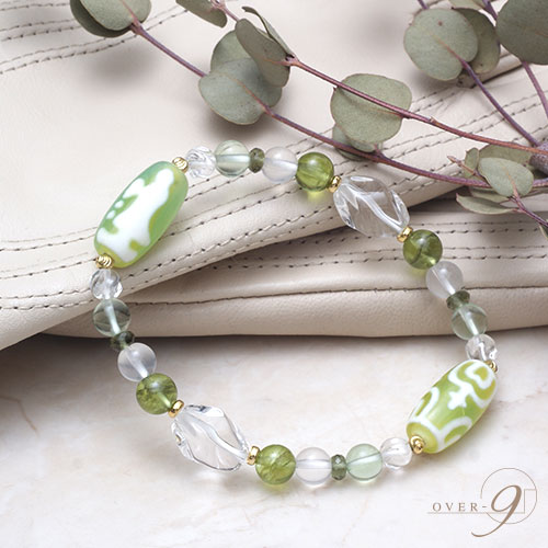 楽天市場】Lucky of circle -幸運の輪-『老玉髄 緑 双観音天珠 × 老