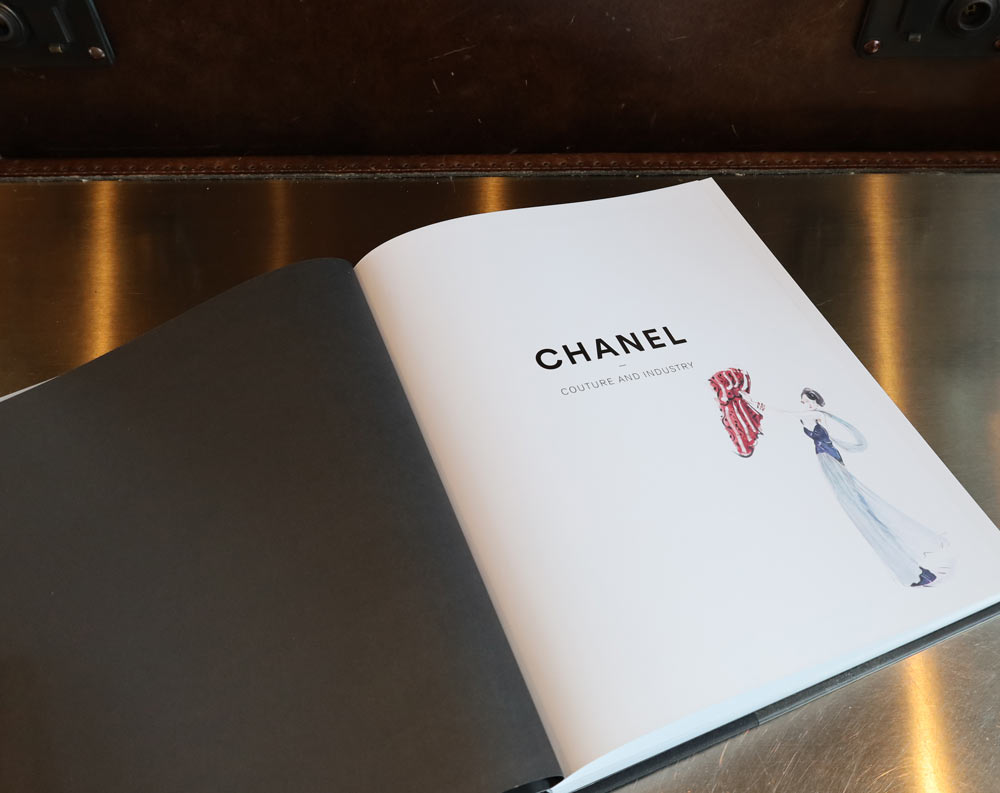 楽天市場】シャネル 本 コーヒーテーブルブック 洋書 インテリア