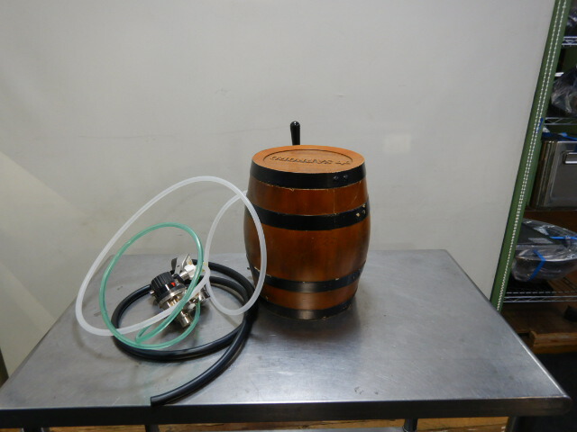 楽天市場】【中古】1木樽型 サーバー ビヤ樽君 FDK-11 氷冷式 1口