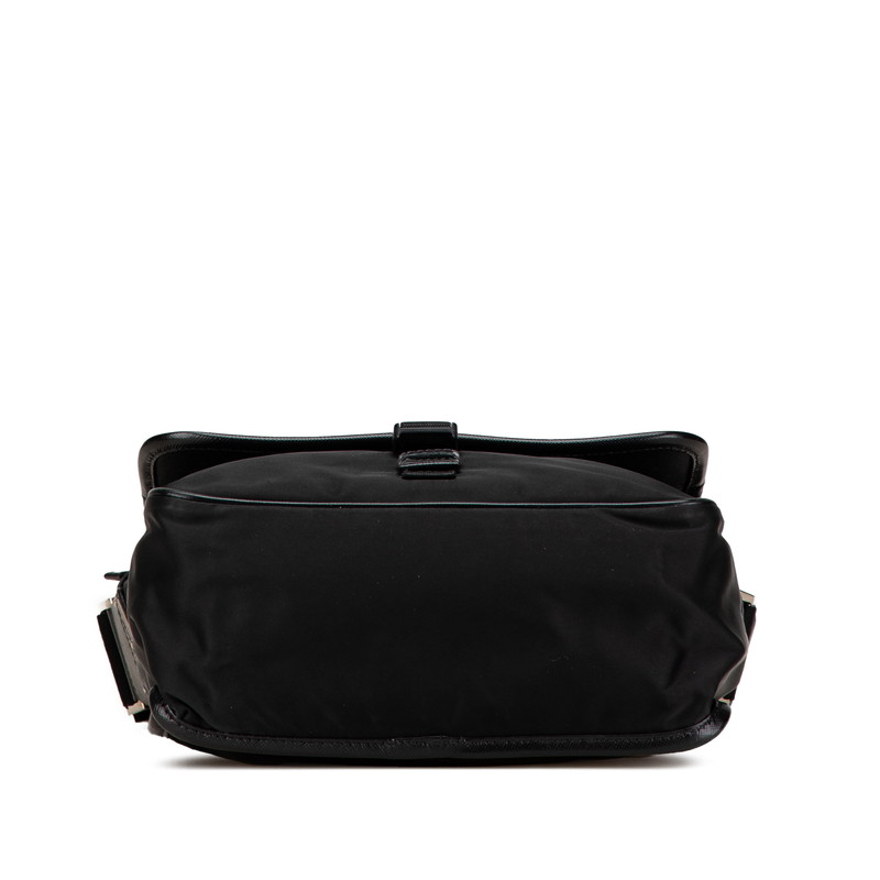 楽天市場】プラダ 三角ロゴプレート 斜め掛け ショルダーバッグ