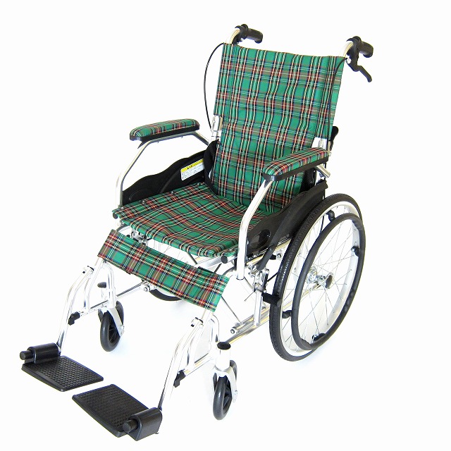 楽天市場】車椅子 コンパクト 軽量 折り畳み カドクラ 自走式 介助兼用