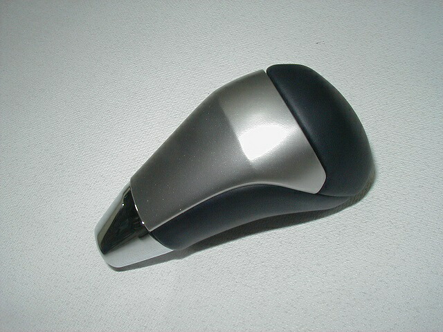 楽天市場】【トヨタ純正】 チタン調シルバー＆革巻シフトノブ : カズ