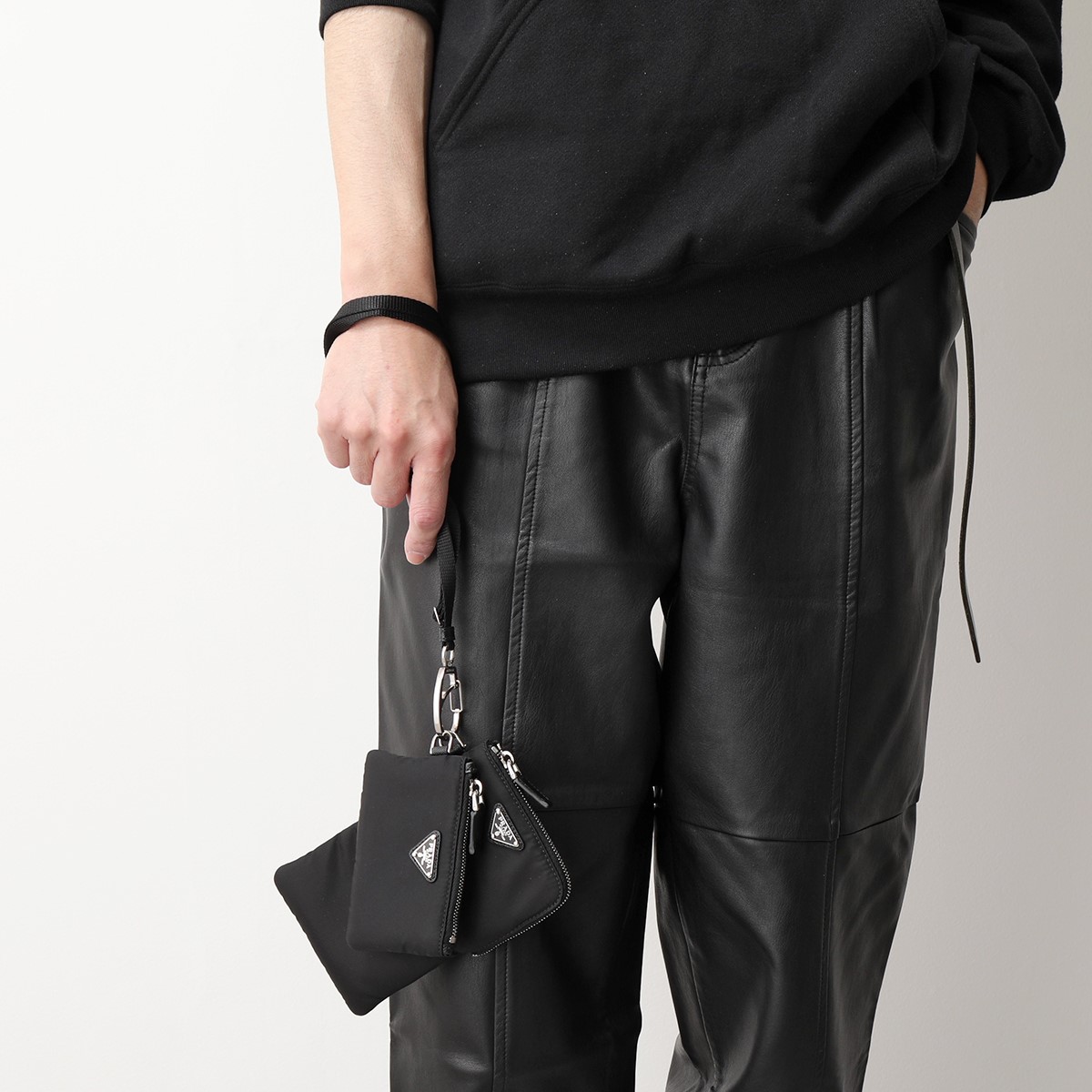 楽天市場】PRADA プラダ ネックポーチ 2TT091 2DMI F0002 メンズ 2個