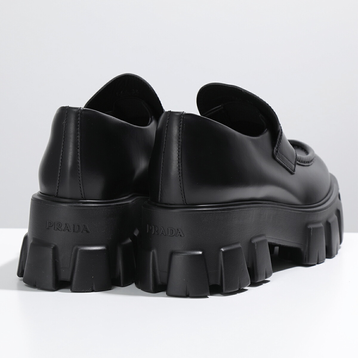 楽天市場】【最大2万円OFFクーポン対象・3/1限定】PRADA プラダ