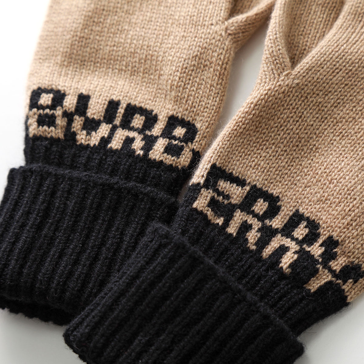 楽天市場】BURBERRY バーバリー 手袋 LG CORE CASHMERE GLOVE 8060107