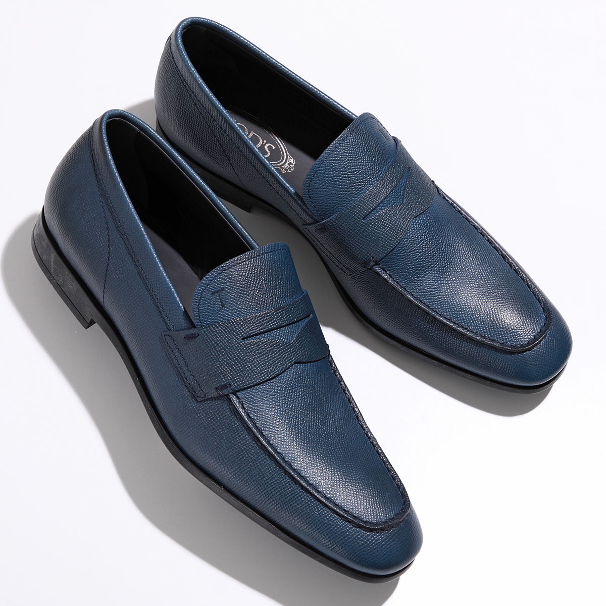 楽天市場】TODS トッズ ローファー XXM51B00010PLT メンズ レザー ロゴ