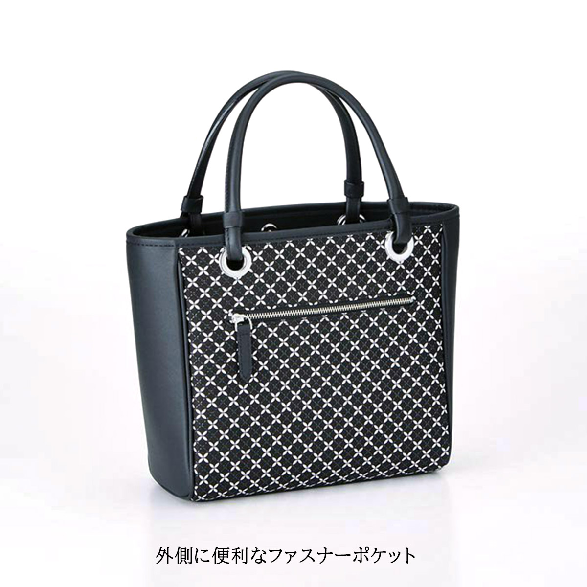 楽天市場】印傳屋 印伝 手提げ バッグ そよか 七宝 黒 ブラック 伝統