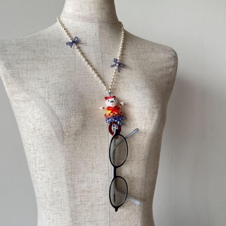 アルベロベロ 眼鏡ホルダースイーツモチーフ ビーズネックレス