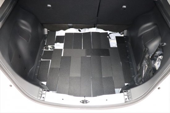 楽天市場】リーフ【ZE1】用 ラゲッジ用ノイズ対策遮音マット