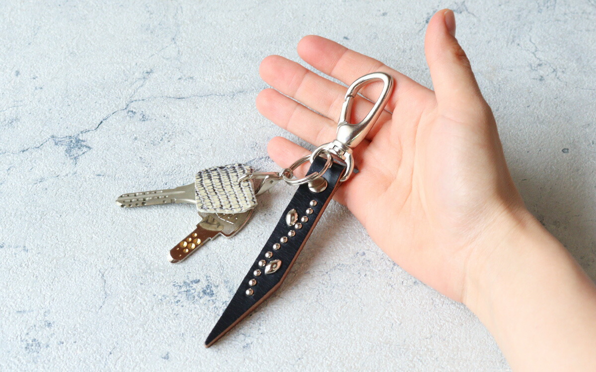 ケース付き ウィザードリィ キーホルダー Wizardry ASKII ケース付き