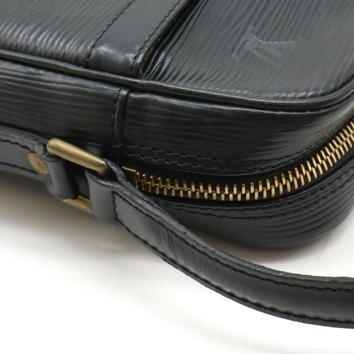 楽天市場】LOUIS VUITTON ルイ ヴィトン エピ ダヌーブ ショルダー