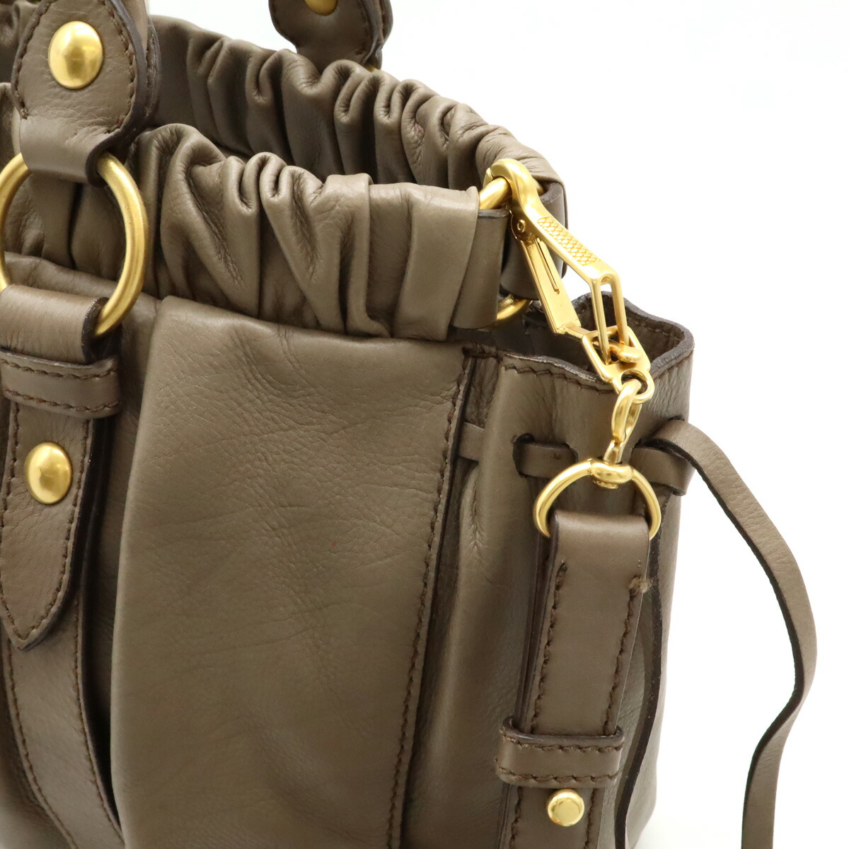 楽天市場】Miu Miu ミュウ ミュウ ミュウミュウ ギャザー ハンドバッグ