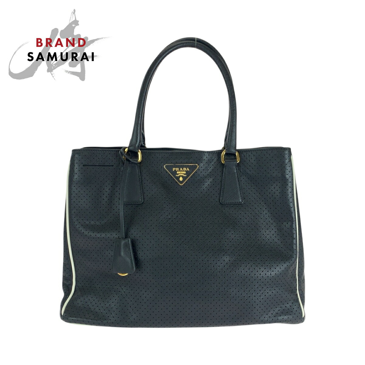 楽天市場】美品 PRADA プラダ サフィアーノ パンチング 三角ロゴ