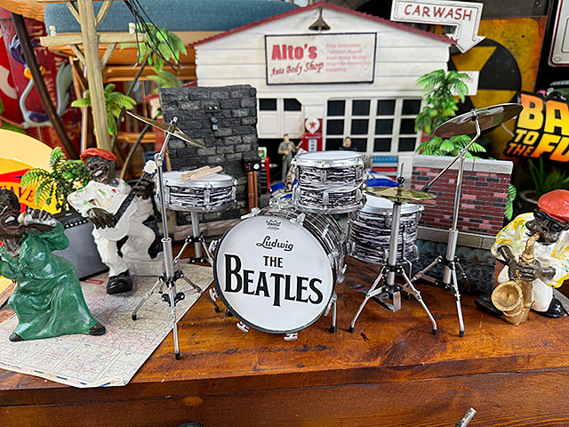 楽天市場】ザ・ビートルズ オフィシャルライセンス ラディック ドラム