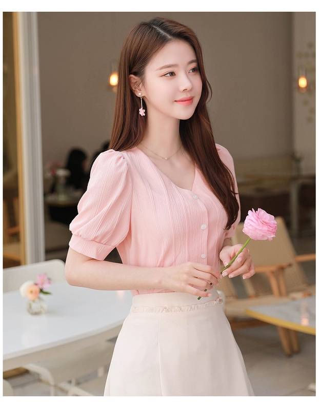 楽天市場】ノーカラー トップス パフスリーブ ブラウス パフ袖 Vネック