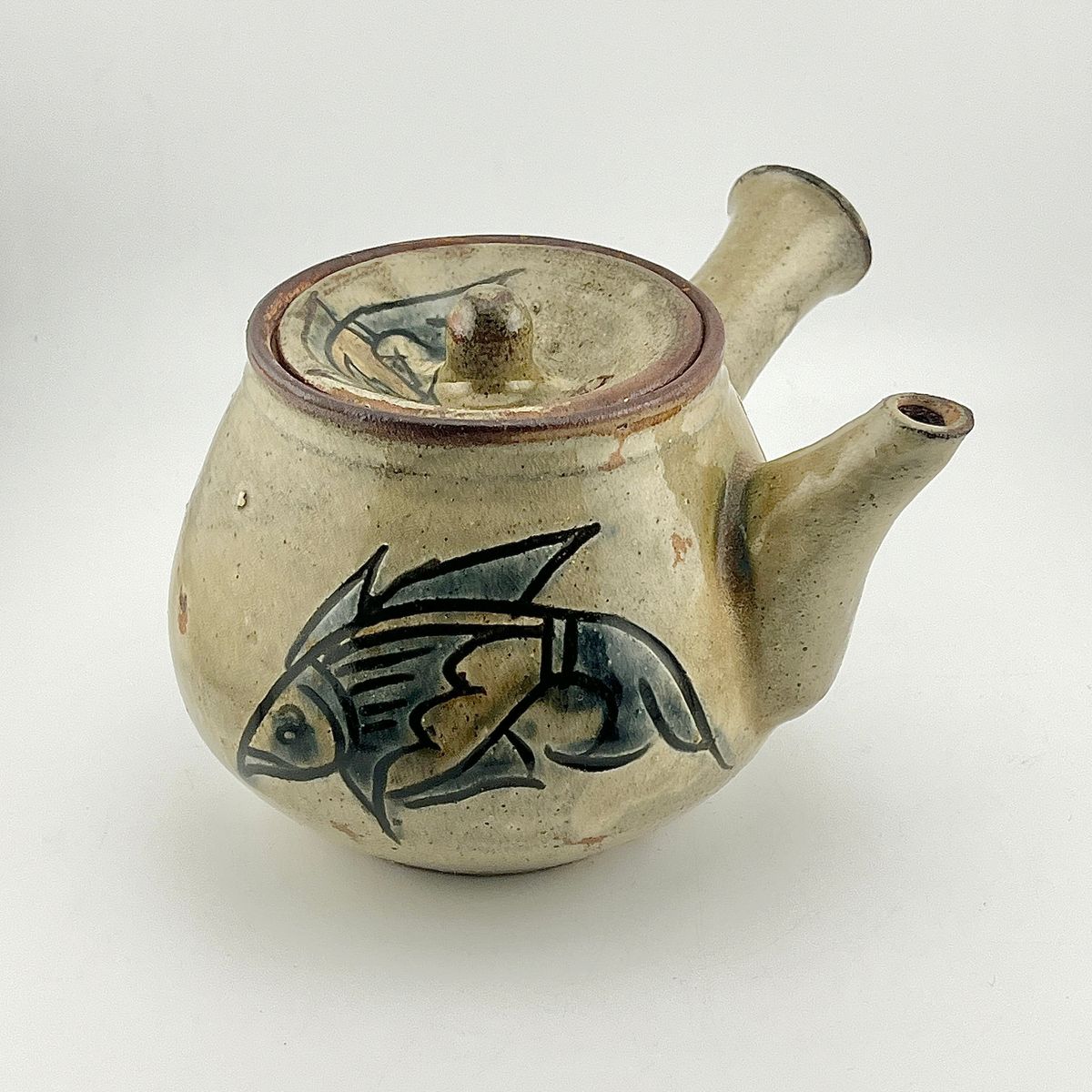 楽天市場】壺屋焼 人間国宝 金城次郎作 海老魚文急須 やちむん 花瓶 民