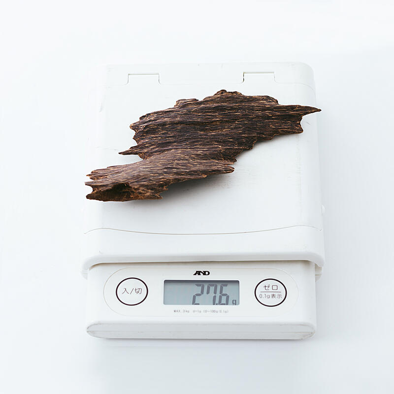 楽天市場】【沈香・香木】上シャム沈香（約27グラム 長さ約15センチ