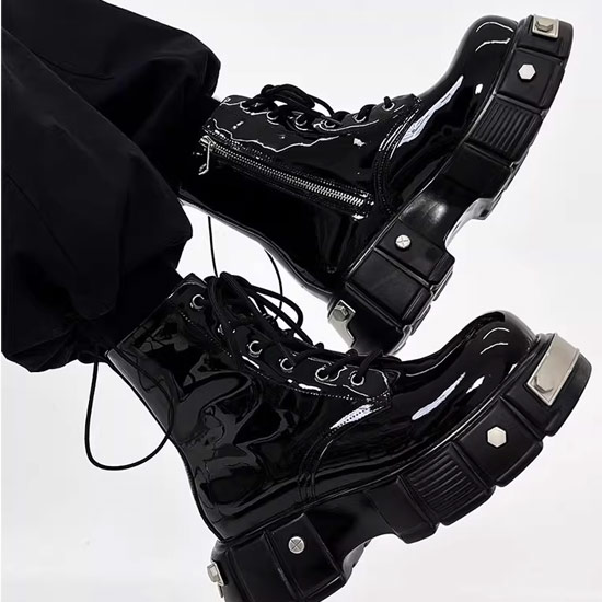 楽天市場】厚底ブーツ メンズ +7cm V系 エナメルブーツ 本革 レザー