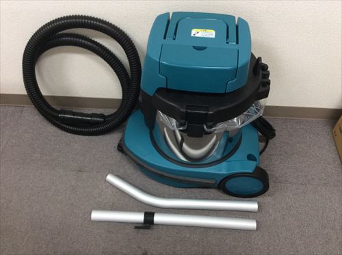 楽天市場】マキタ 集じん機 乾湿両用 22L ＜490S＞業務用掃除機 【490S