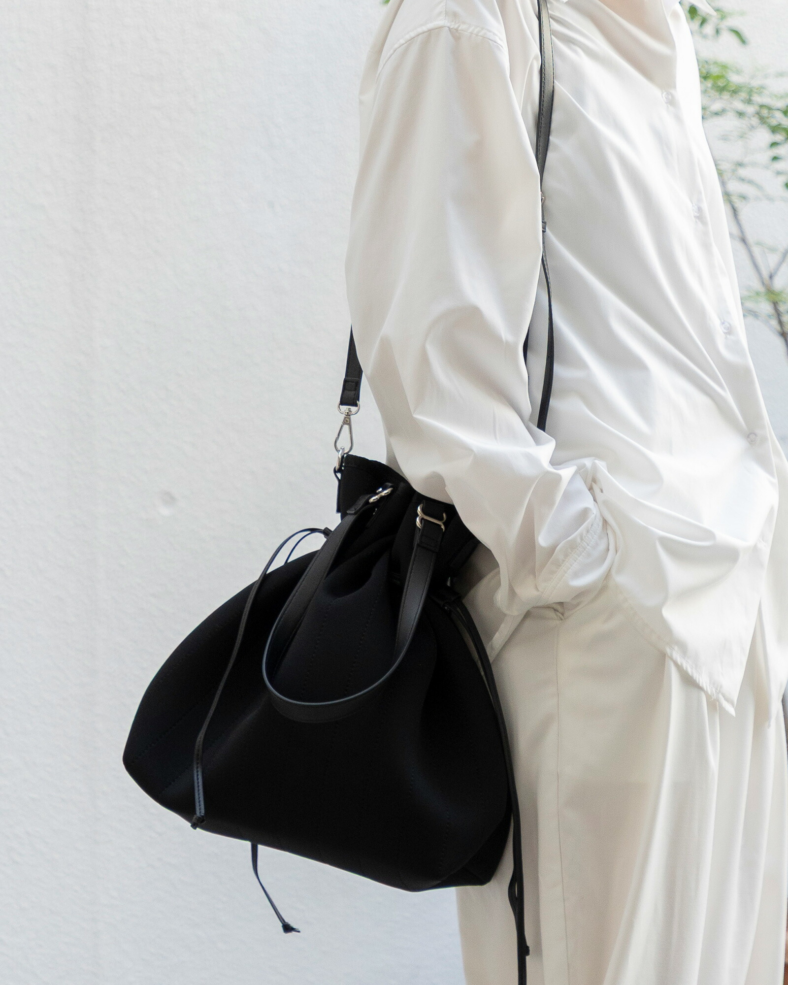 楽天市場】【LINE友達5%OFF】 巾着バッグ ショルダーバッグ レディース