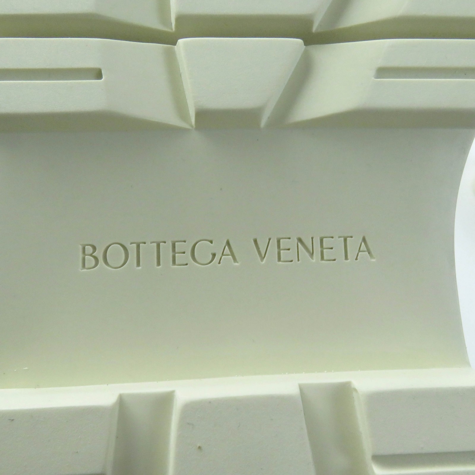 楽天市場】極美品☆BOTTEGAVENETA ボッテガヴェネタ タイヤ チェルシー