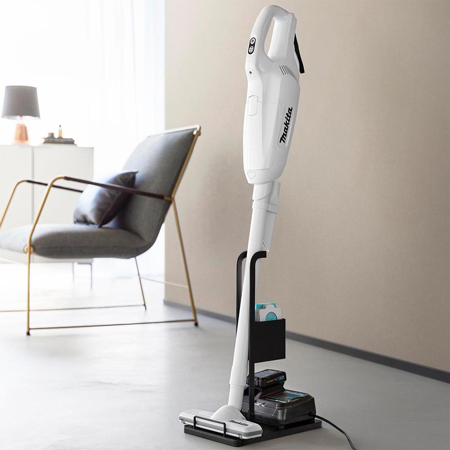 楽天市場】掃除機スタンド マキタ 山崎実業 スティッククリーナー紙