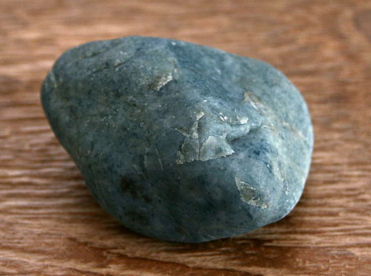 楽天市場】糸魚川青翡翠漂石 G00475 48mm*34mm*25mm : 糸魚川ヒスイの店