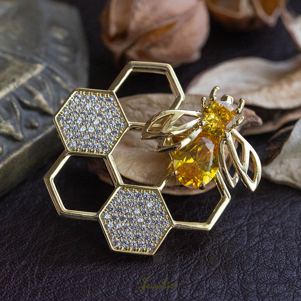 ハッチ】マークジェイコブス 蜂 Bee 黄色 ブローチ バッジ 動物 ハッチ