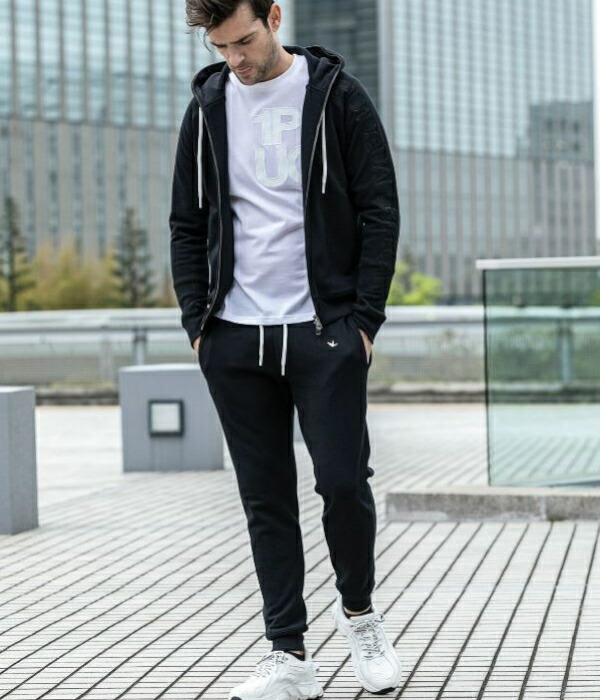 楽天市場】1PIU1UGUALE3 RELAX ウノピゥウノウグァーレトレ リラックス