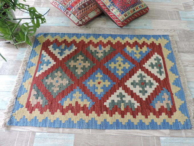 ペルシャ絨毯 キリム 手織者 ウール100% SHIRAZ ラグ 145x66 ペルシャ