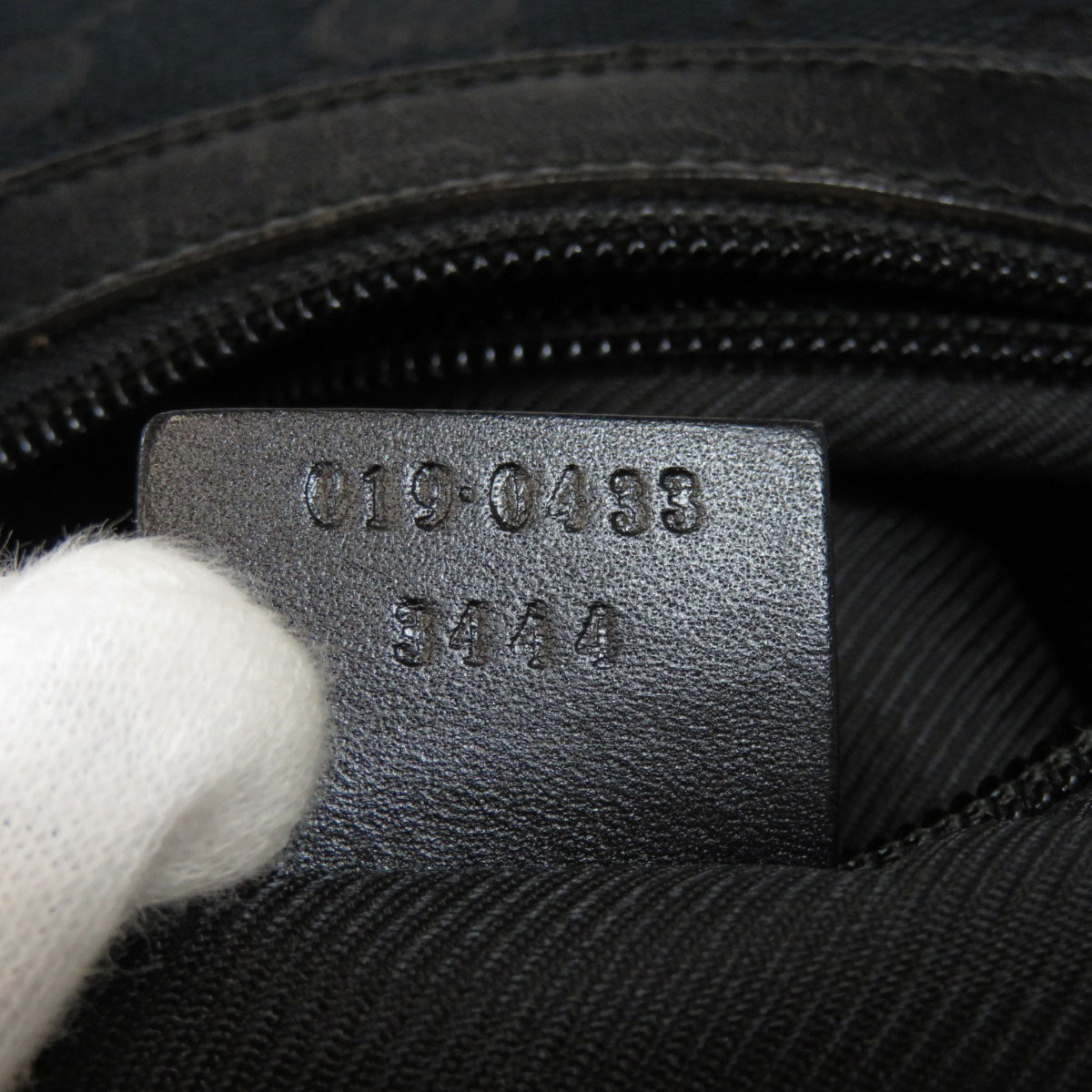 楽天市場】グッチ 019・0433 GG ショルダーバッグ キャンバス