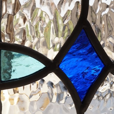 楽天市場】ステンドグラス パネル 住宅用 ダイヤと楕円 ブルー×水色