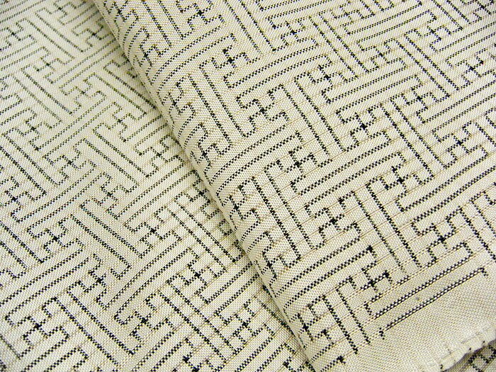 楽天市場】白大島紬 秋名バラ 本場 白 大島紬 反物 本場大島紬 本場白