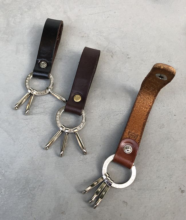 楽天市場】HTC キーホルダー N&J 32 ストーン リングキーホルダー