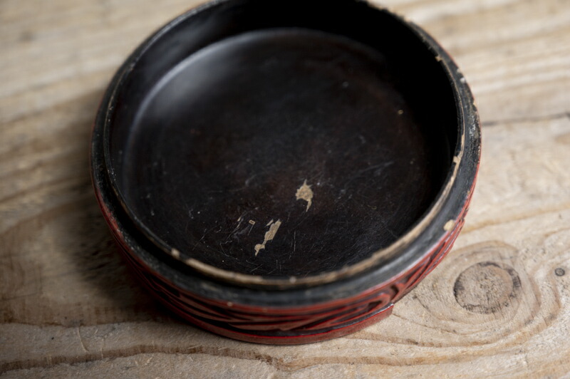 楽天市場】骨董○鎌倉彫唐獅子牡丹文香合○ | 江戸時代 | 下部に一ヶ所