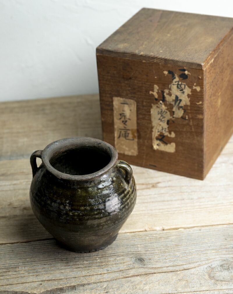 楽天市場】骨董○古唐津 / 黒唐津耳付壺○ | 江戸前期-17世紀頃 | 陶器