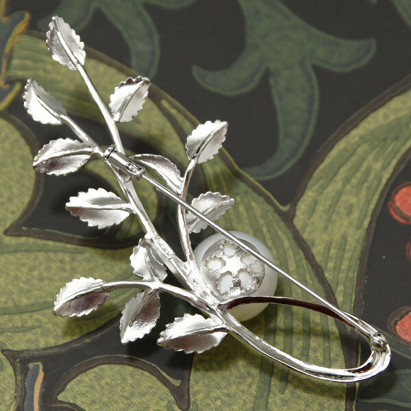 楽天市場】15mm 白蝶真珠 ボタニカル ブローチ 品よく華やかなワン